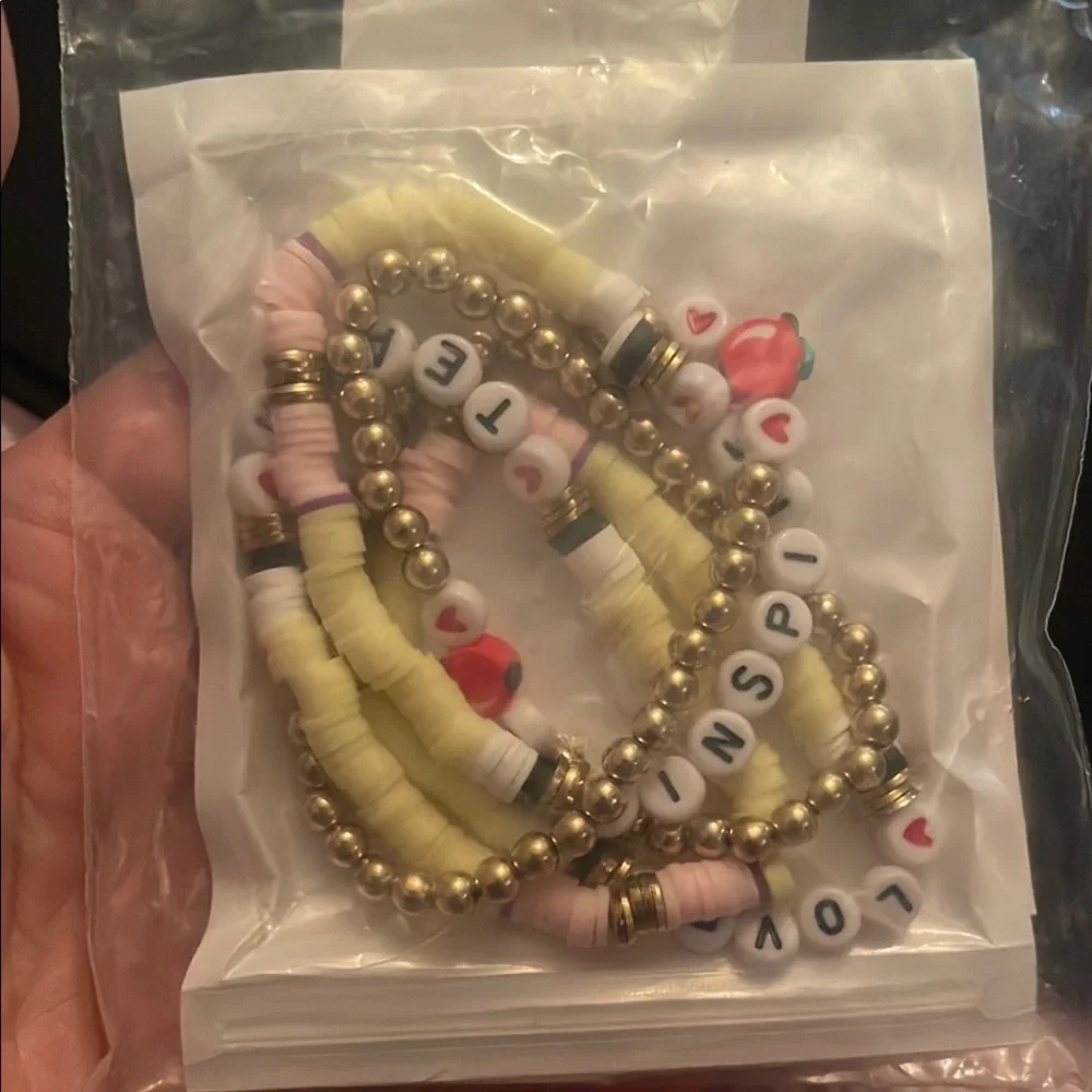 Teacher stackable bracelets - Picture 1 of 3